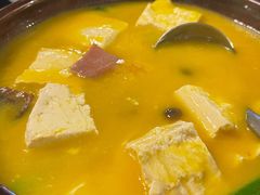 石锅山珍手掰豆腐-泓0871臻选云南菜·味庄