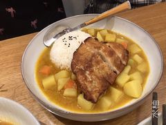 黄咖喱鸡排饭-About Bistro關於·泰式家庭料理