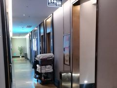 -金色印象·4K影院式足体养生(南方花园店)