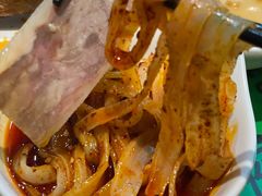 岐山擀面皮-令氏家外家周秦食府(高新店)