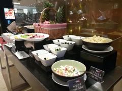 -上海西藏大厦万怡自助餐厅(徐汇店)