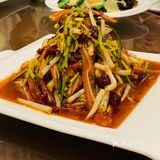 猪耳朵，牛头肉，凉粉，都不错，西湖牛肉羹，肚丝汤