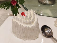 菠萝色拉-金八仙酒店