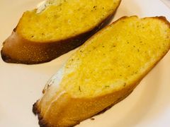 法式蒜香面包-爱丽丝牛排西餐厅(光谷步行街店)