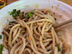 -巍山火巴肉饵丝(大理古城店)