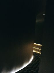 -琉璃丝美·高端美容SPA会所