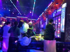 -喜鹊音乐酒馆(西街店)