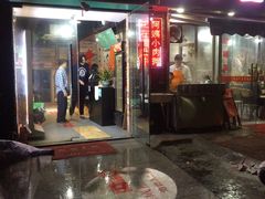 门面-阿姨小肉摊(同济西苑店)