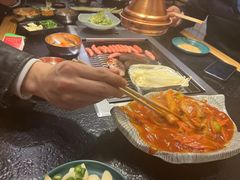 -臻牛烤肉