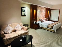 -爱时特套房酒店(会展中心远洋城店)