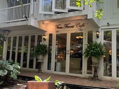 -Fern Forest Cafe