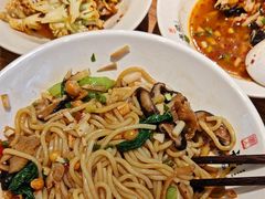 -湘人龙记老长沙米粉(鸟巢店)