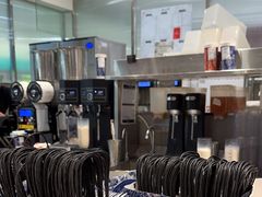-霸王茶姬(上海静安大悦城店)