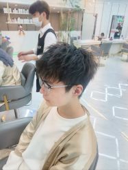 点击看大图 -秦·专注剪发