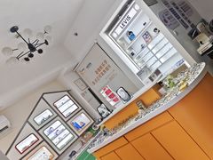 -美空眼镜·星趣控·新乐学·控优点合作店(周浦万达店)
