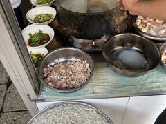 -甘记肥肠粉(马鞍北路店)