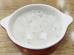 鸡肉菌菇浓汤-豪客来牛排(红豆万花城店)