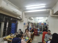 -威邵鸡煲(西华路总店)