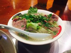 -杨三孃跷脚牛肉(中粮鸿云悦街店)