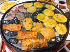 招牌湘村黑猪五花肉-么肆烤肉·中式自助·烤肉大排档(街道口季佳PAI店)