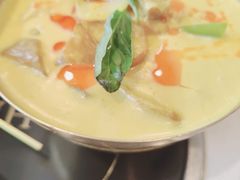 泰式经典黄咖喱鸡-Linlin泰餐厅(华夏幸福店)