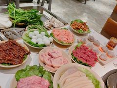 -朱氏胖子烂火锅(洪崖洞店)