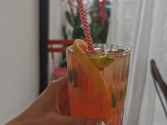 西柚mojito-几静cafe(基湖店)