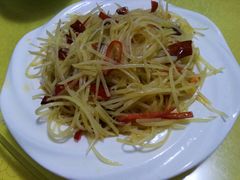 -煲来饱去冷水鱼