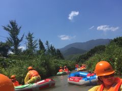 -龙井峡漂流