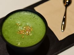 -luutosa  cafe & tea 鹿兔山