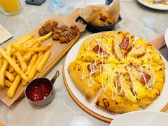 -必胜客(尹山湖歌林公园店)