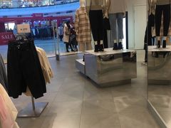 -优衣库(威海威高购物中心店)