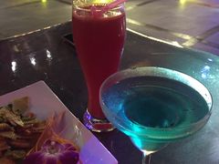 -拾光音乐餐酒吧(告庄星光夜市店)