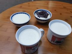 -周大娘牛乳(旧寨古村总店)