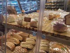 -blt精品超市(杭州城西银泰店)