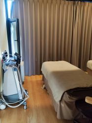 -小颜秘家·韩国整骨