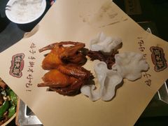 -鸽子侯·家宴·平价海鲜(市图书馆店)