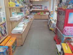 -新华传媒教材书店(中山南二路)