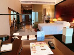 -广州天河希尔顿酒店