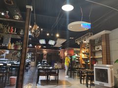 大堂-陈三娃泡姜鸡(太白北路店)