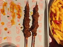-肥肥虾庄·金牌油焖大虾(汉街SKP店)