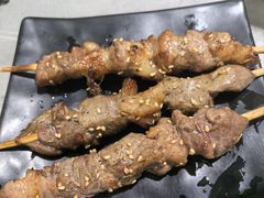 -啊美丽炭火烤肉(滑翔一店)