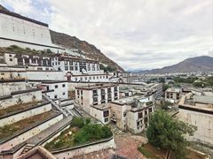 -日喀则乔穆朗宗酒店