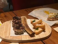 牛肋排配玉米条-Mercato莫卡多露台餐厅与酒吧(K11店)