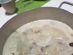 -洪氏嗨捞·猪肚鸡火锅(阳光天地店)