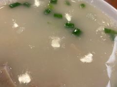 -三两春肚肺汤(崂山路店)