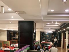 -皇城根·鲁菜济南菜·吊炉烤鸭·炒鸡鱼头(济南旗舰店)