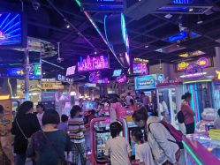 -龙小湖探索乐园 Little Hoo Galaxy(龙湖重庆金沙天街店)