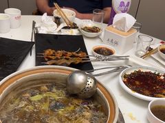 -土连锅·现熬养生汤锅(梁家巷店)