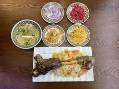 -西部哈哈特色抓饭